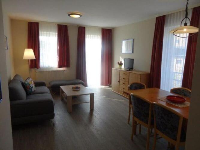 Resort Orther Reede, Fehmarn-Orth Zewnętrze zdjęcie